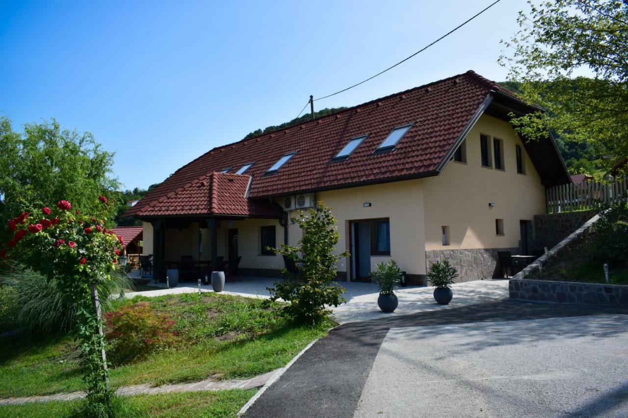 Farm Stay Zevnik Brežice Exteriör bild